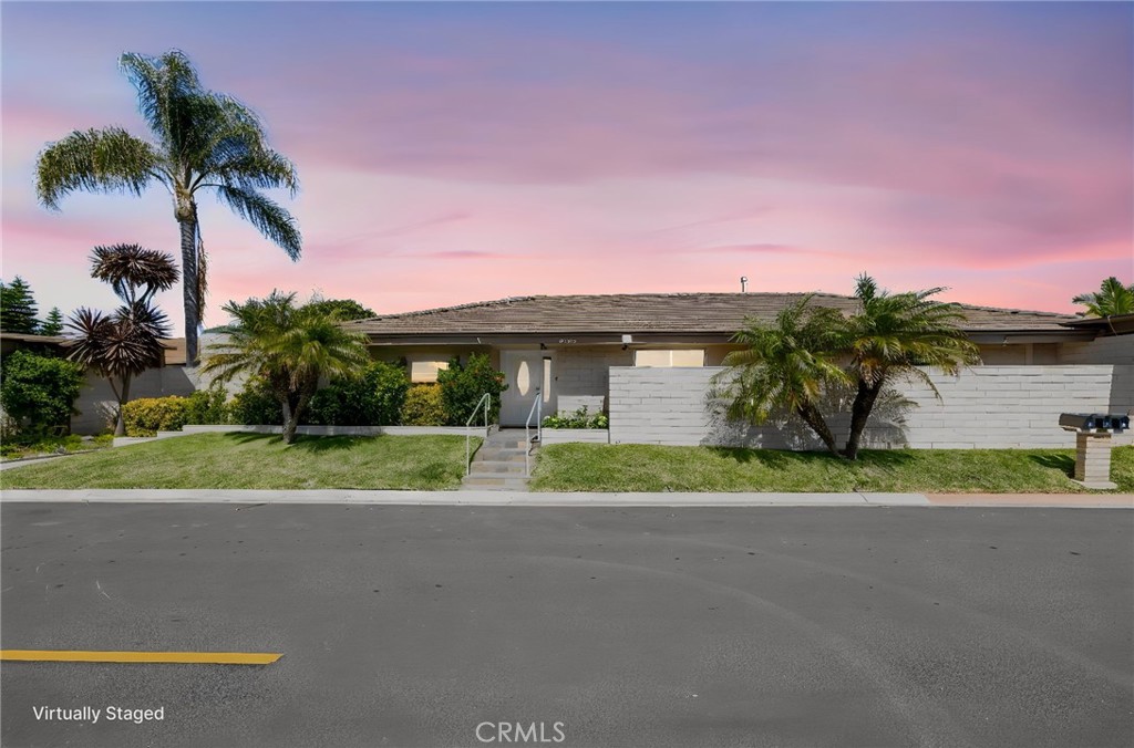 27121 Calle Caballero B Property Photo 1