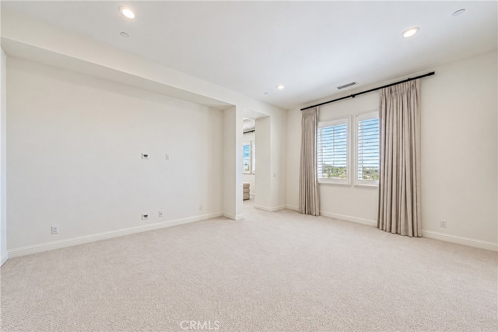 166 Leafy Pass Property Photo 24