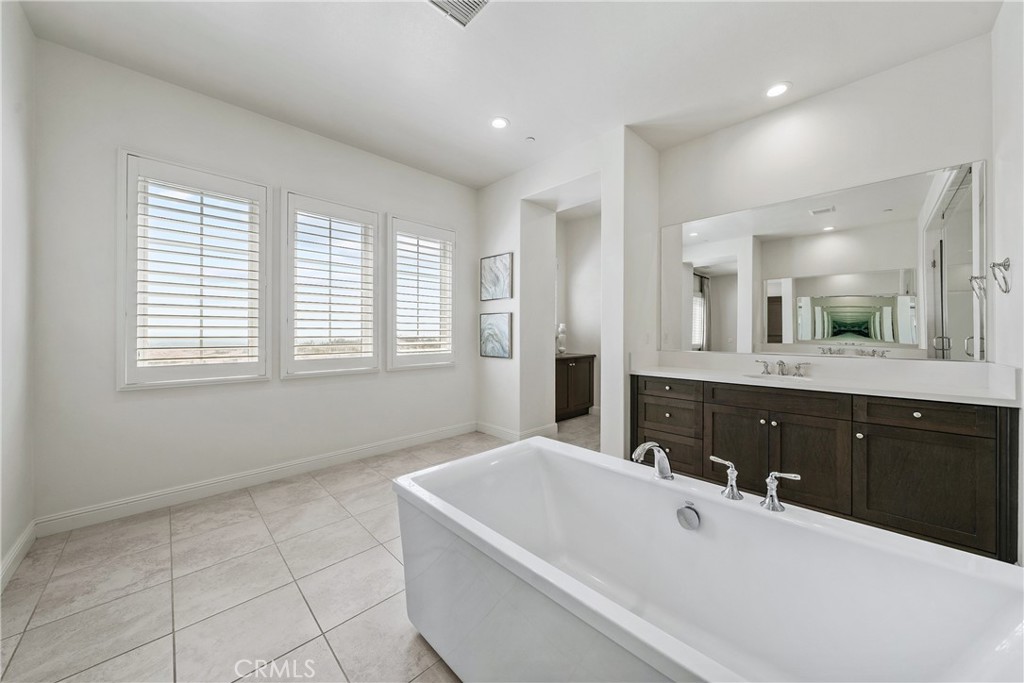 166 Leafy Pass Property Photo 26