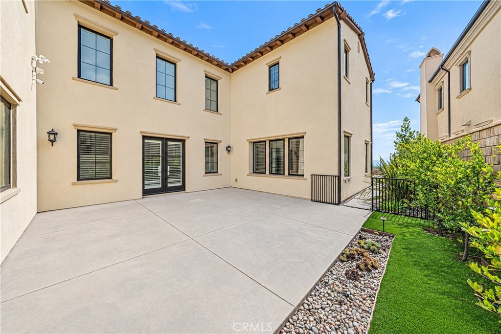 166 Leafy Pass Property Photo 39