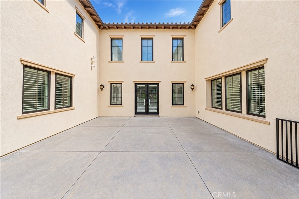 166 Leafy Pass Property Photo 40