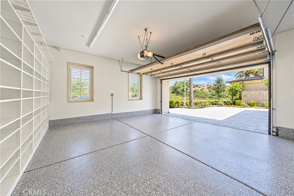 166 Leafy Pass Property Photo 47