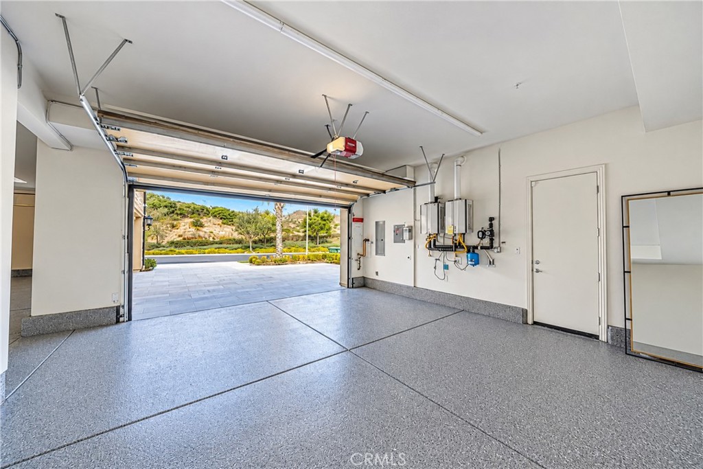166 Leafy Pass Property Photo 48