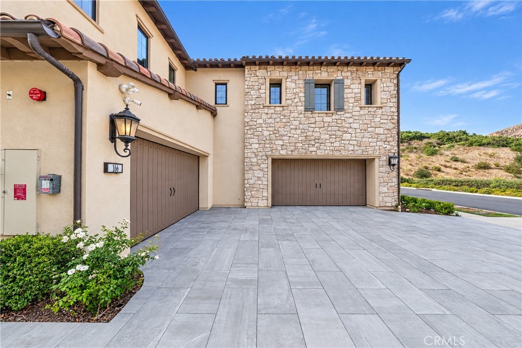 166 Leafy Pass Property Photo 49