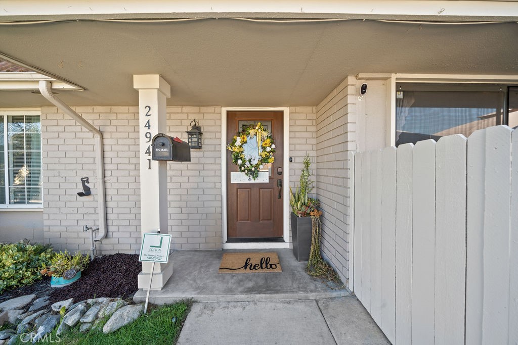 24941 El Roble Property Photo 3