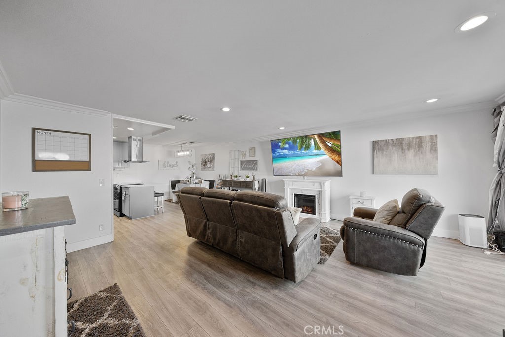 24941 El Roble Property Photo 5