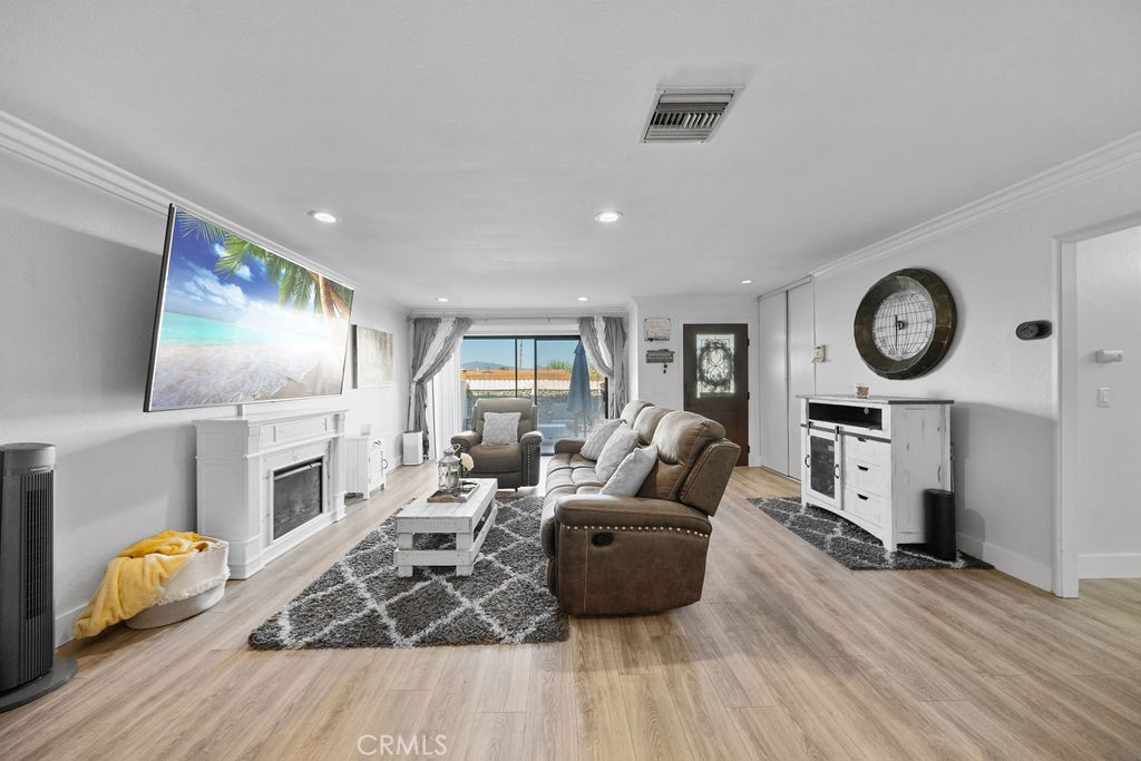 24941 El Roble Property Photo 12