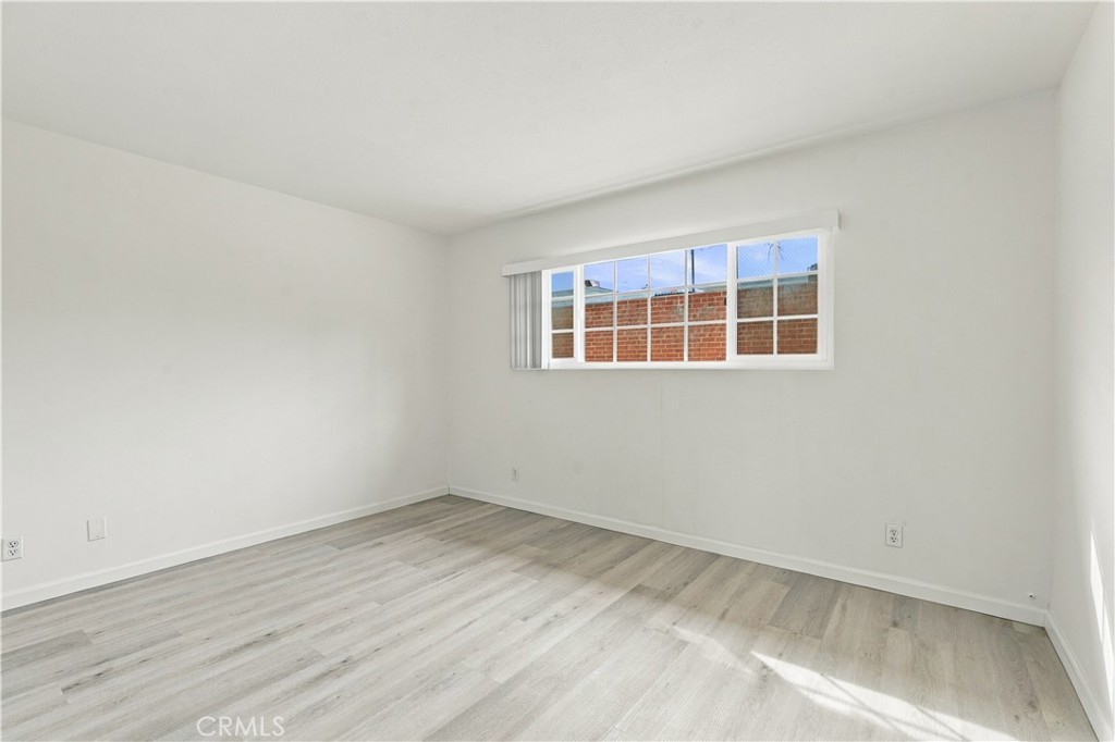 19214 Springport Dr Property Photo 14
