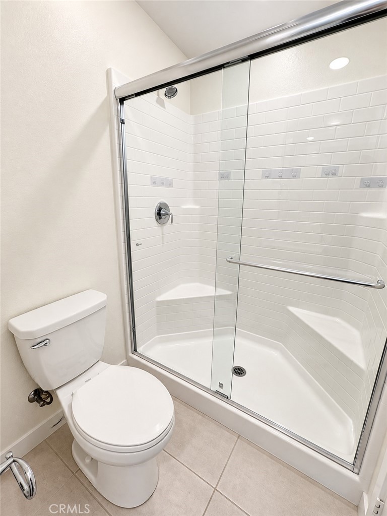 383 Bellver Property Photo 6