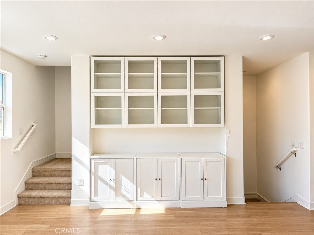 383 Bellver Property Photo 7