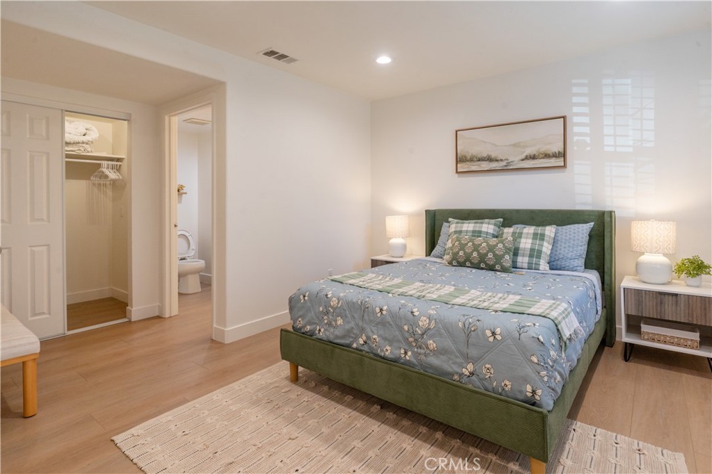 8056 Torino Property Photo 3