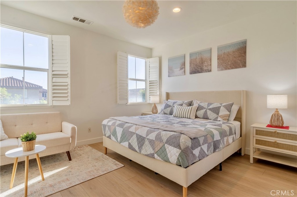 8056 Torino Property Photo 29