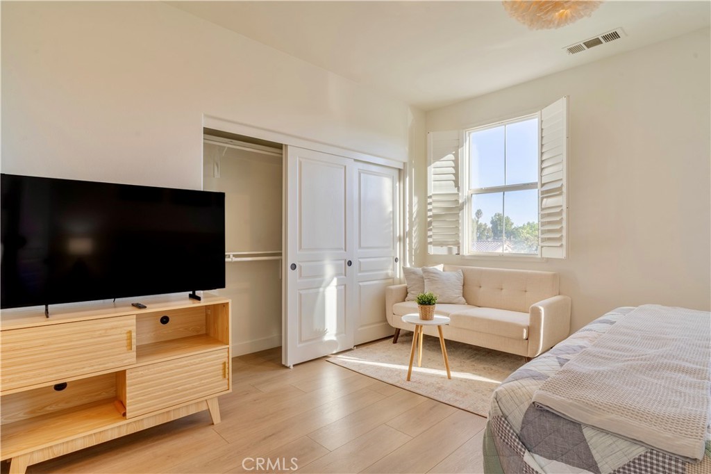 8056 Torino Property Photo 31