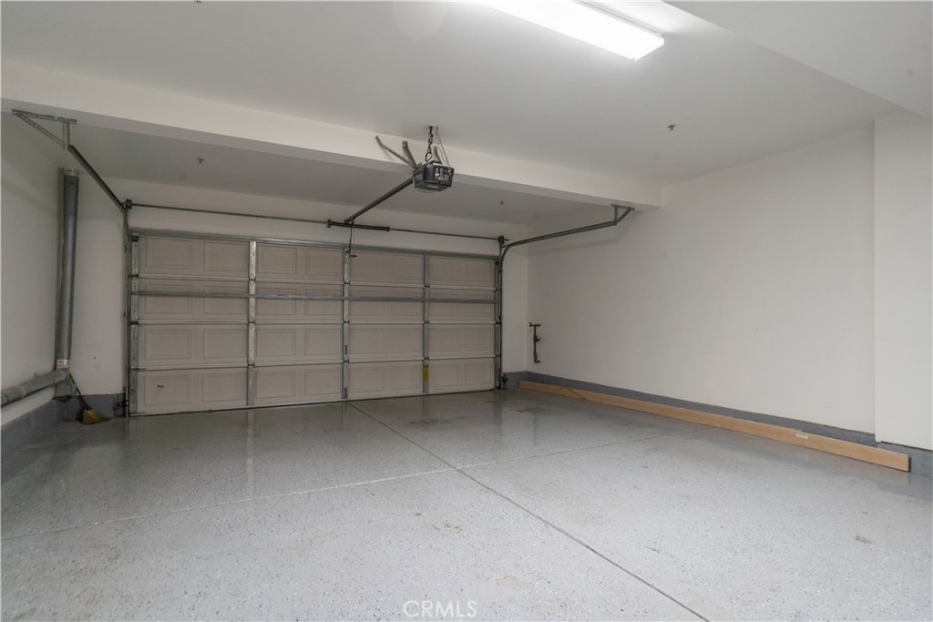 8056 Torino Property Photo 45