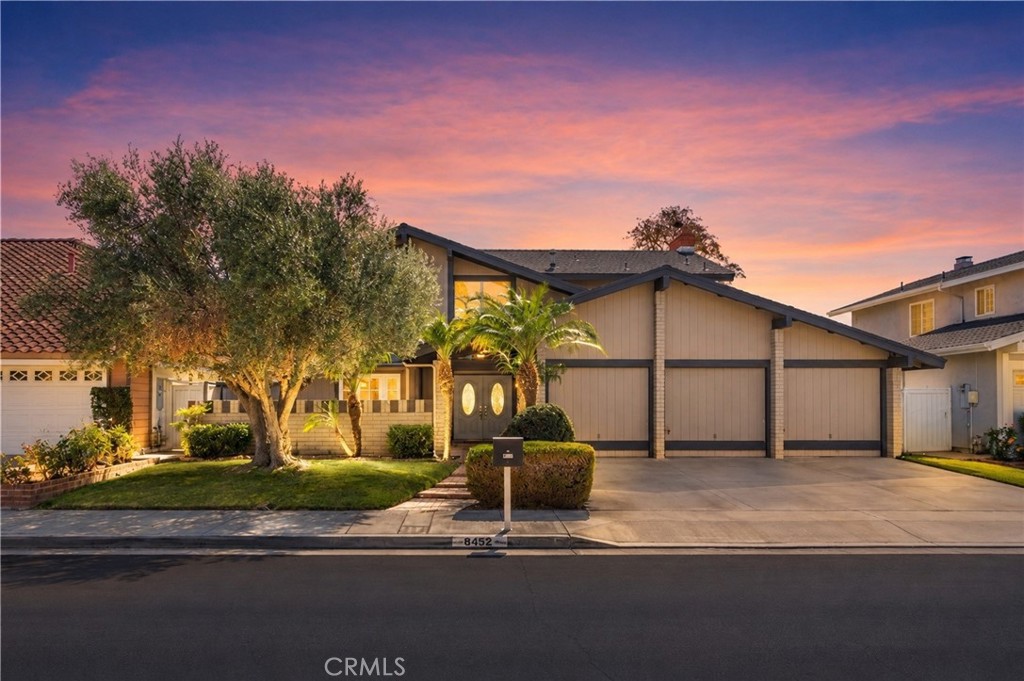 8452 Compton Property Photo 1