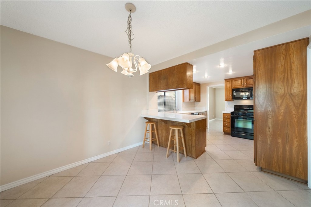 8452 Compton Property Photo 6