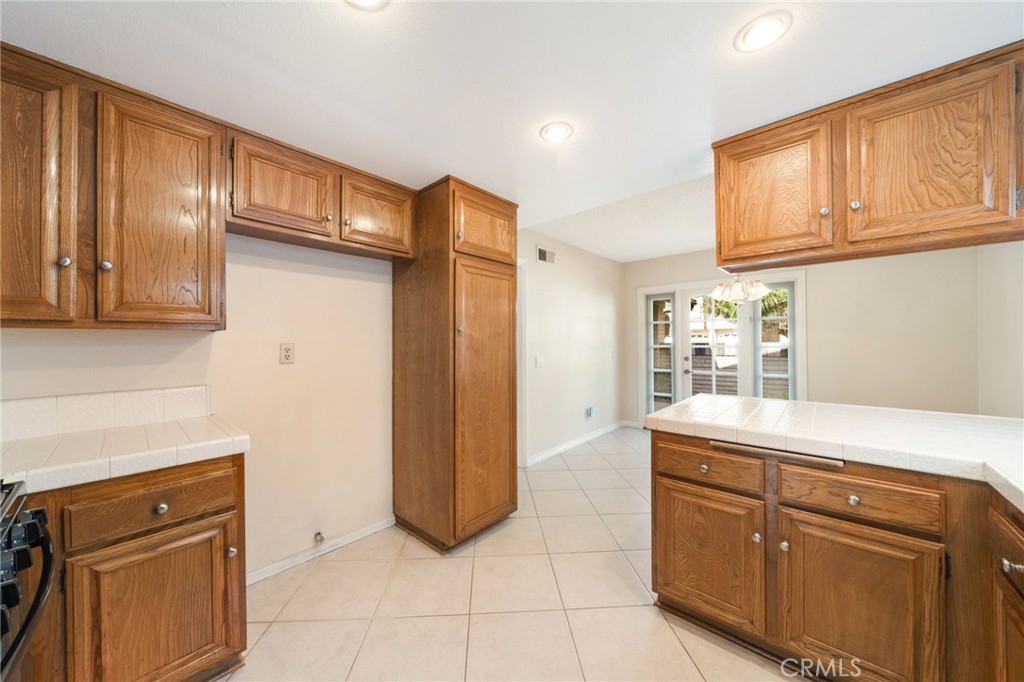 8452 Compton Property Photo 11