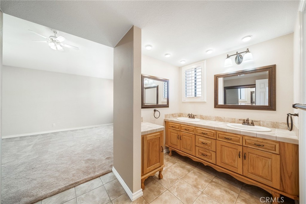 8452 Compton Property Photo 31