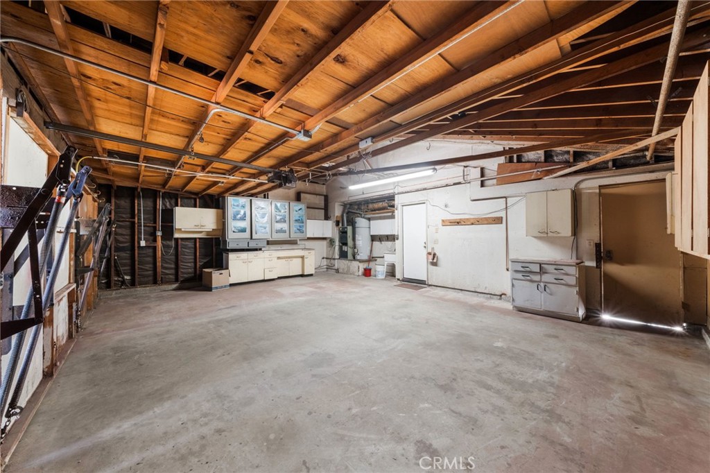 8452 Compton Property Photo 55