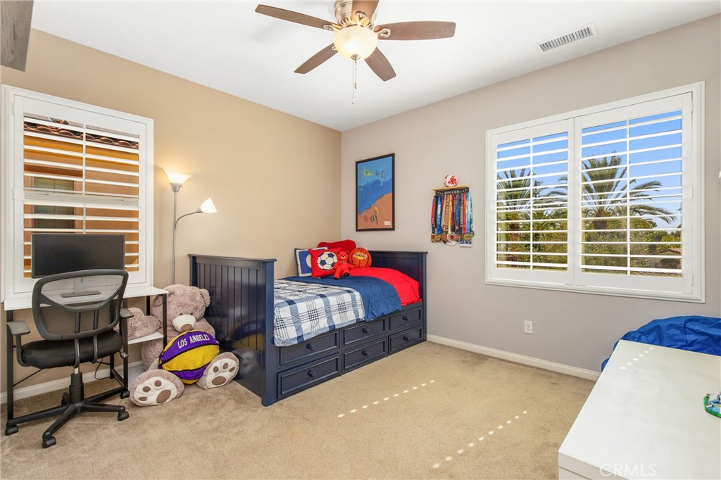 338 La Ventana Drive Property Photo 19