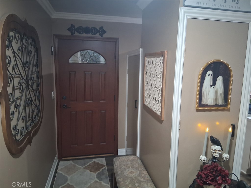 6326 San Roberto Circle Property Photo 9