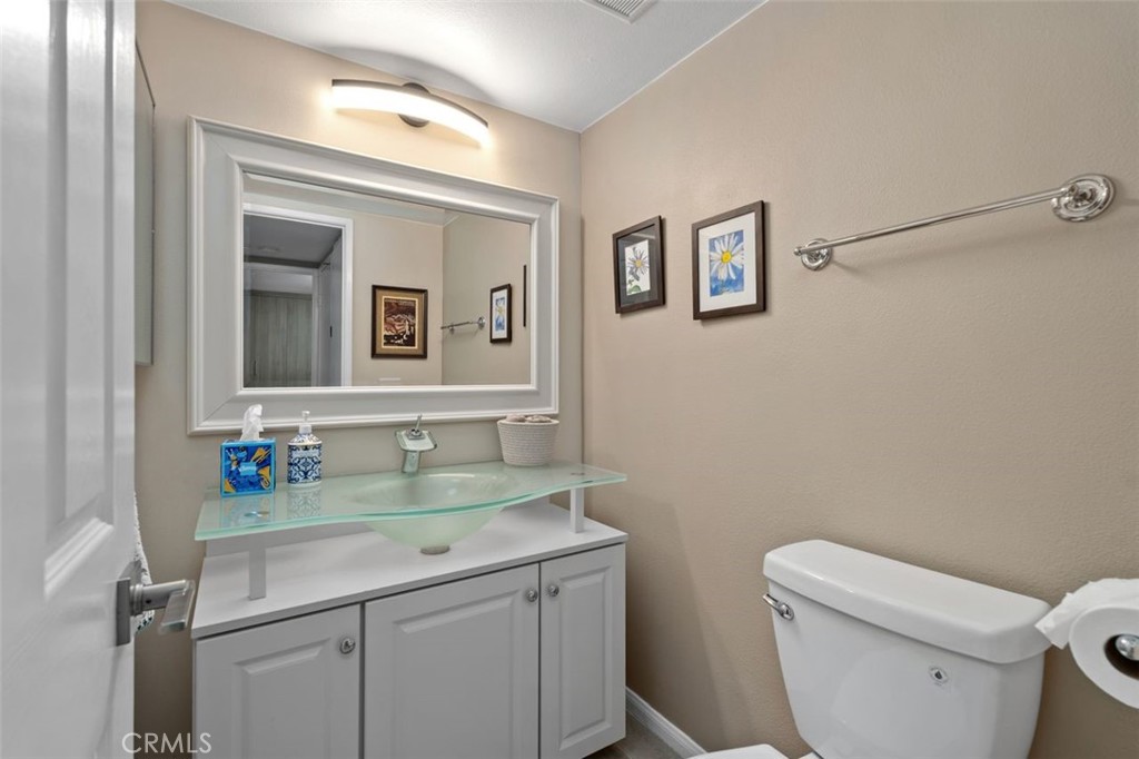 40 Sunrise Property Photo 10