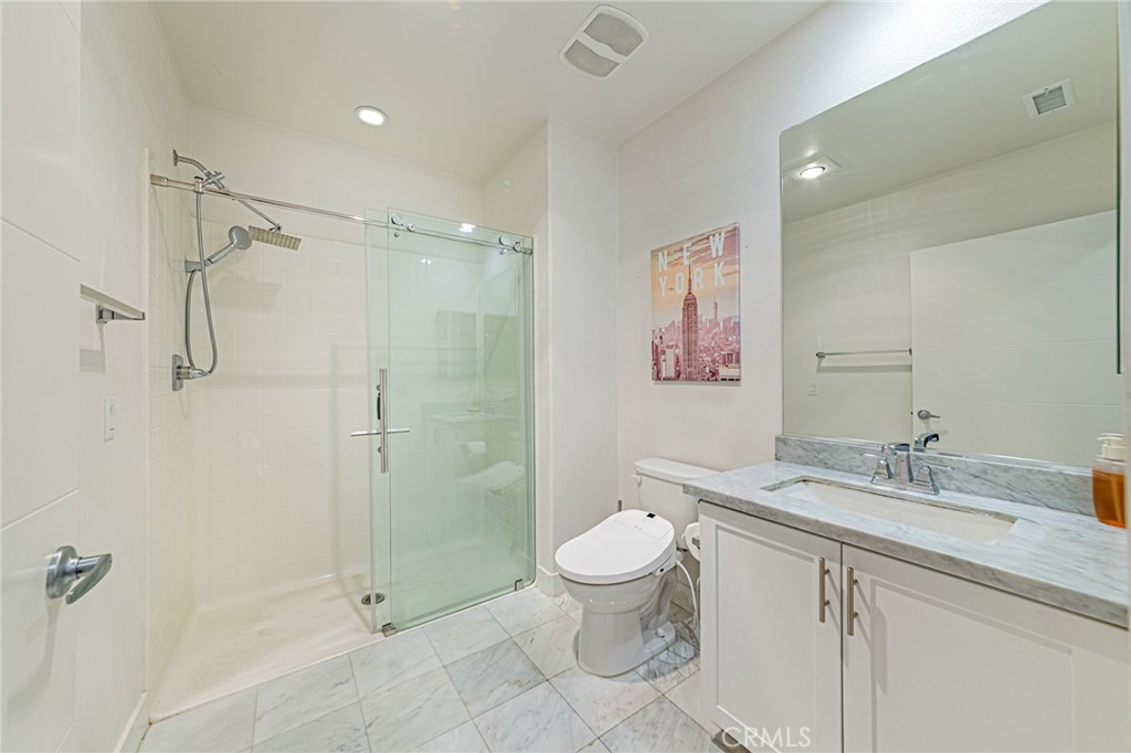 5900 Spring Street Property Photo 10