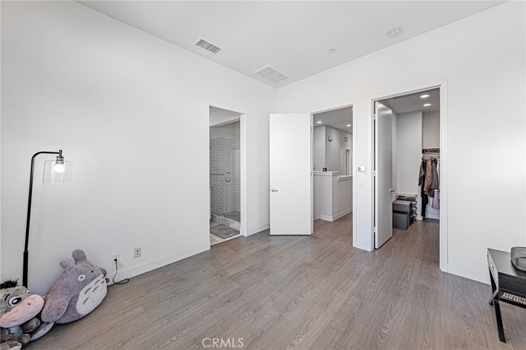 5900 Spring Street Property Photo 23