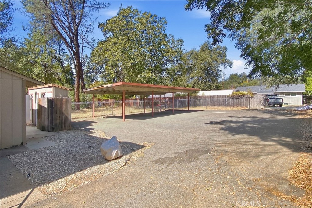 4845 Front Property Photo 6