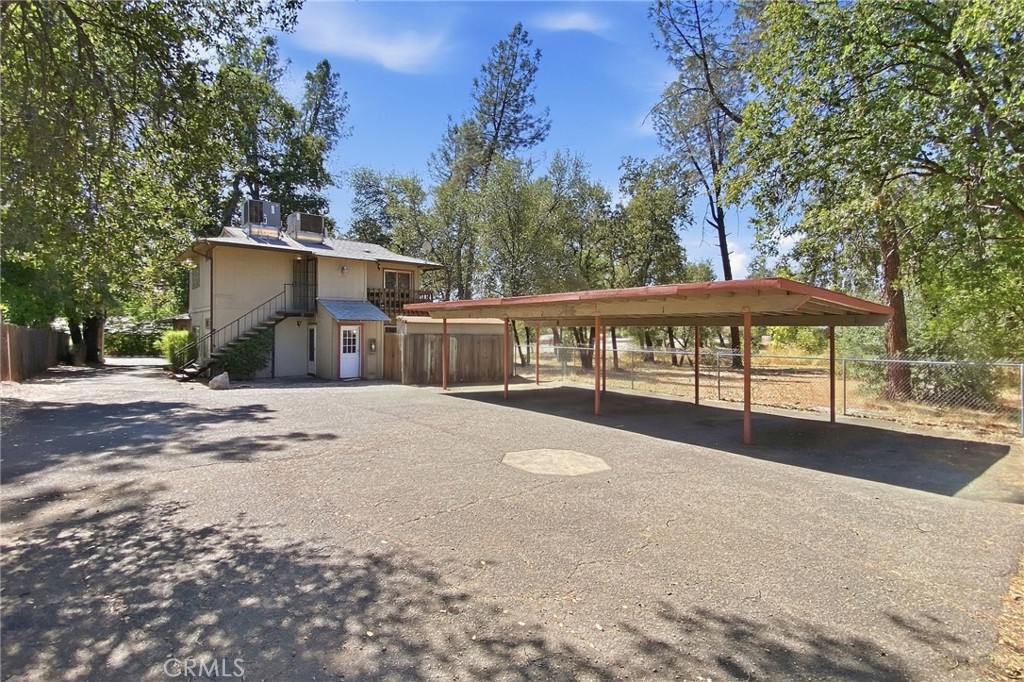 4845 Front Property Photo 8
