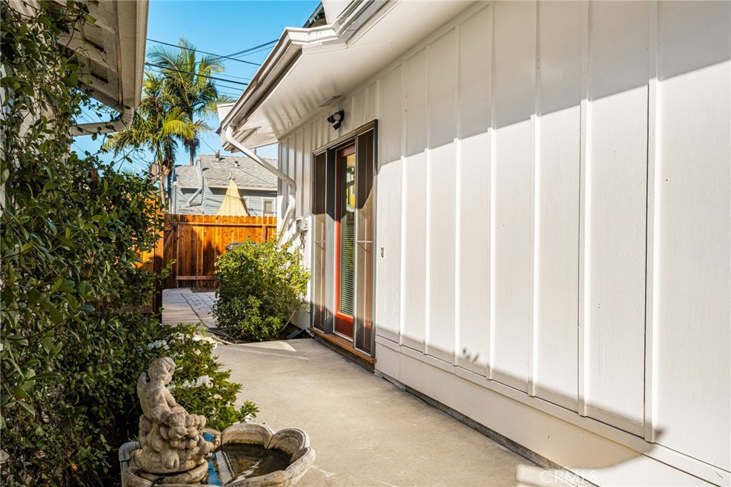 373 Gladys Avenue Property Photo 31