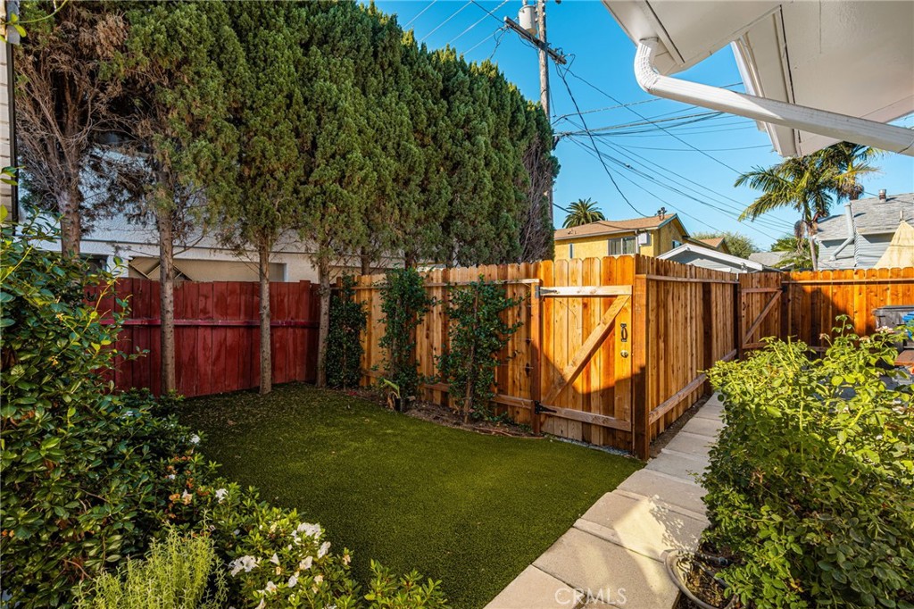 373 Gladys Avenue Property Photo 46