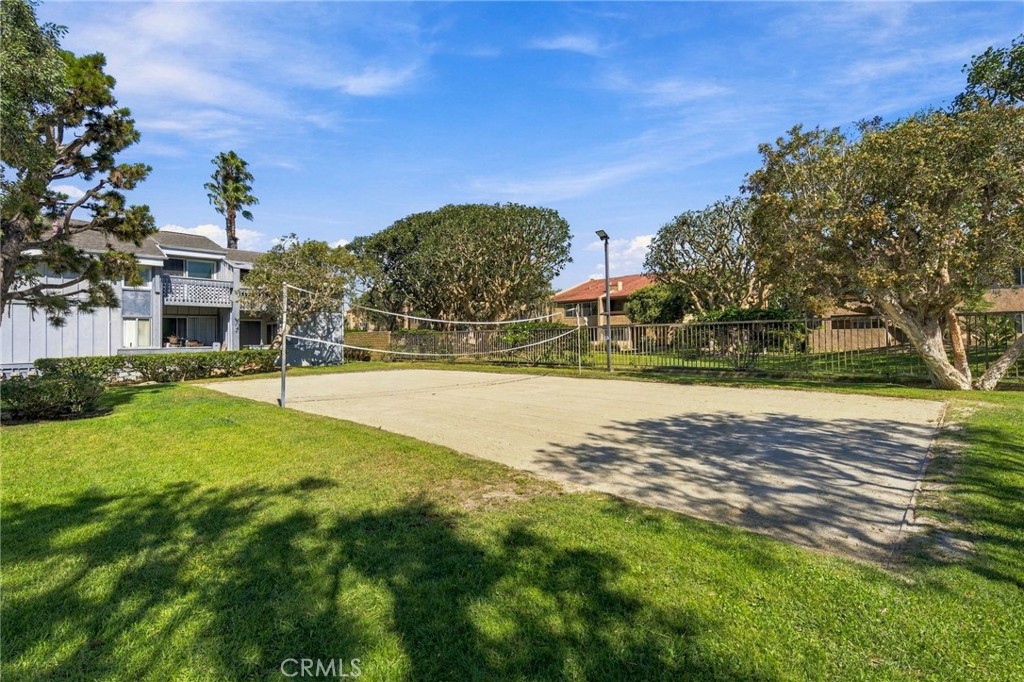 17042 Pacific Coast Highway 201 Property Photo 29