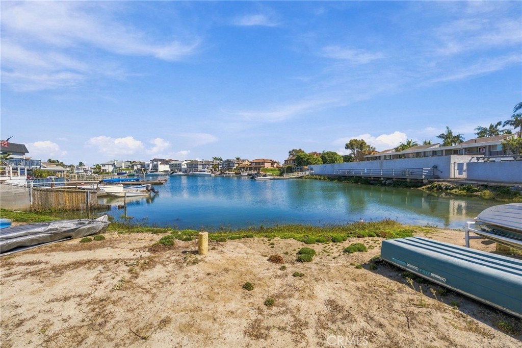 17042 Pacific Coast Highway 201 Property Photo 31