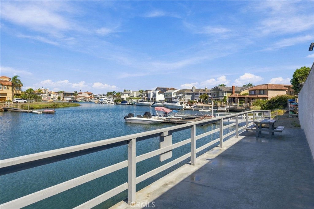 17042 Pacific Coast Highway 201 Property Photo 33