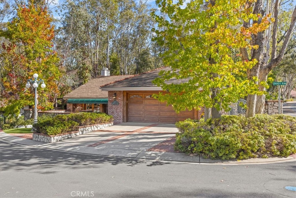 22212 Shady Rim Property Photo 3