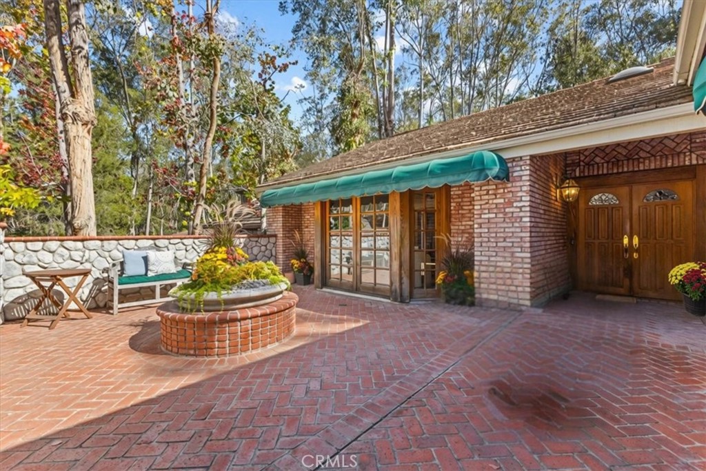 22212 Shady Rim Property Photo 6
