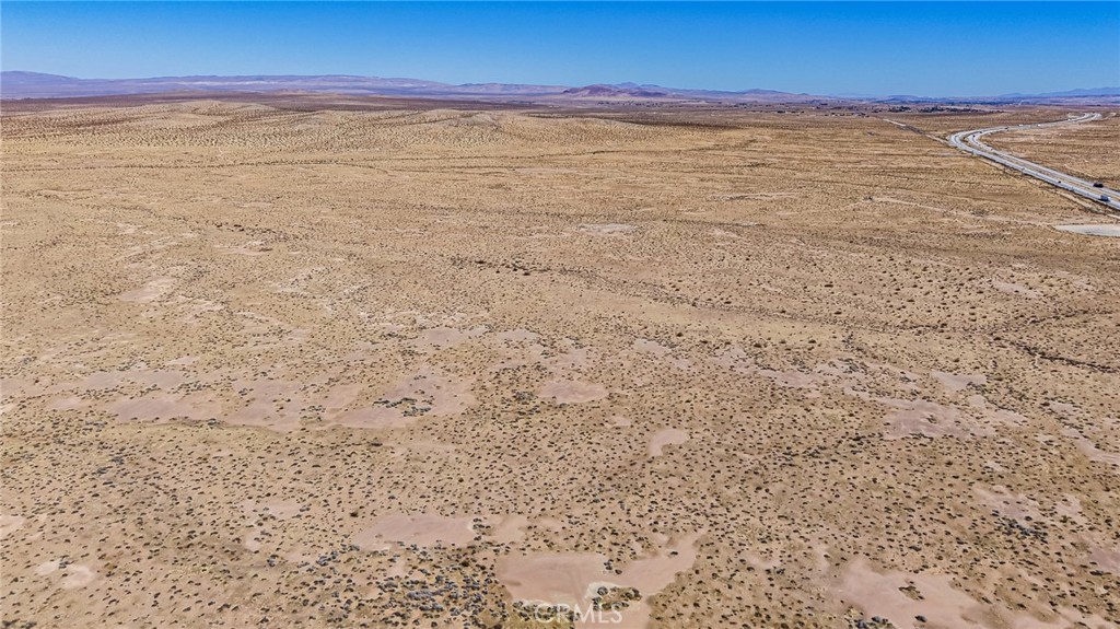 20059 State Highway 58 Property Photo 2