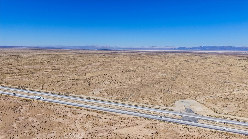 20059 State Highway 58 Property Photo 4
