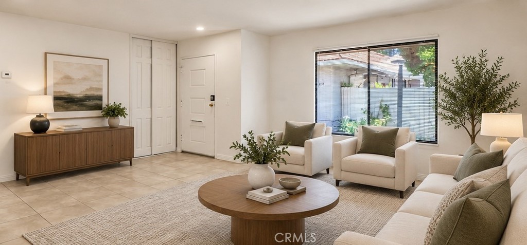 23442 Via San Pablo Property Photo 4