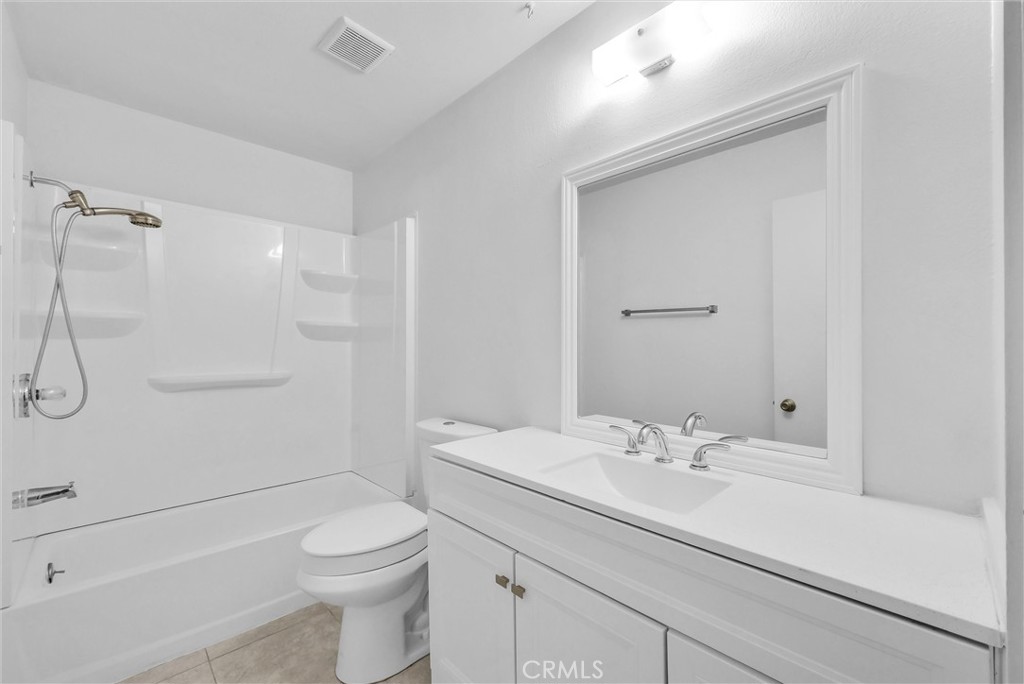 23442 Via San Pablo Property Photo 13