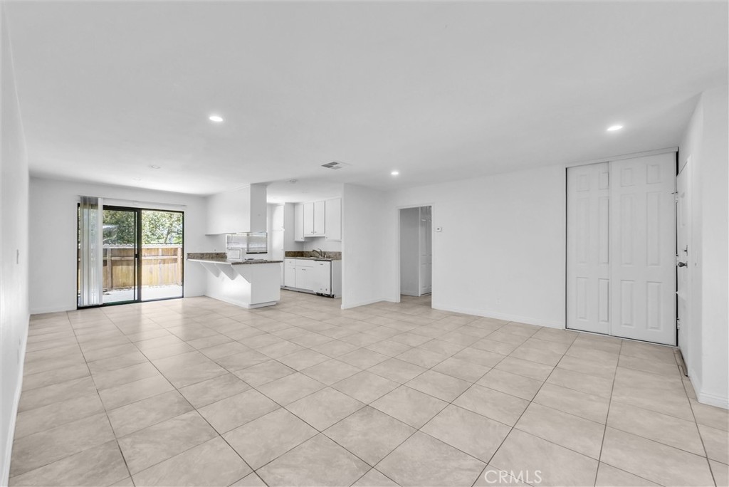 23442 Via San Pablo Property Photo 29