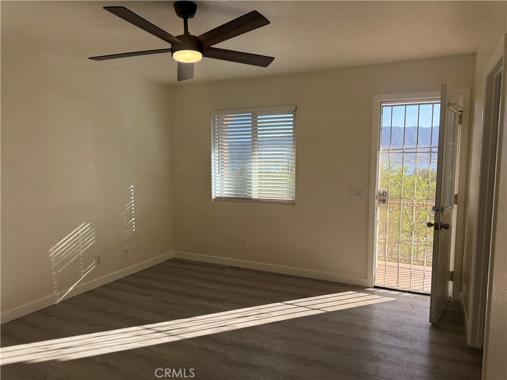 905 W Sumner Property Photo 16