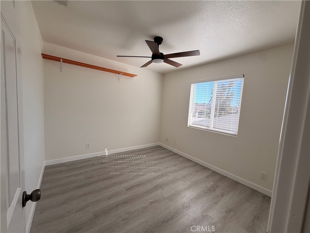 905 W Sumner Property Photo 19