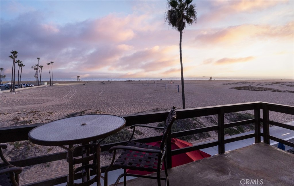 412 E Oceanfront Property Photo 8