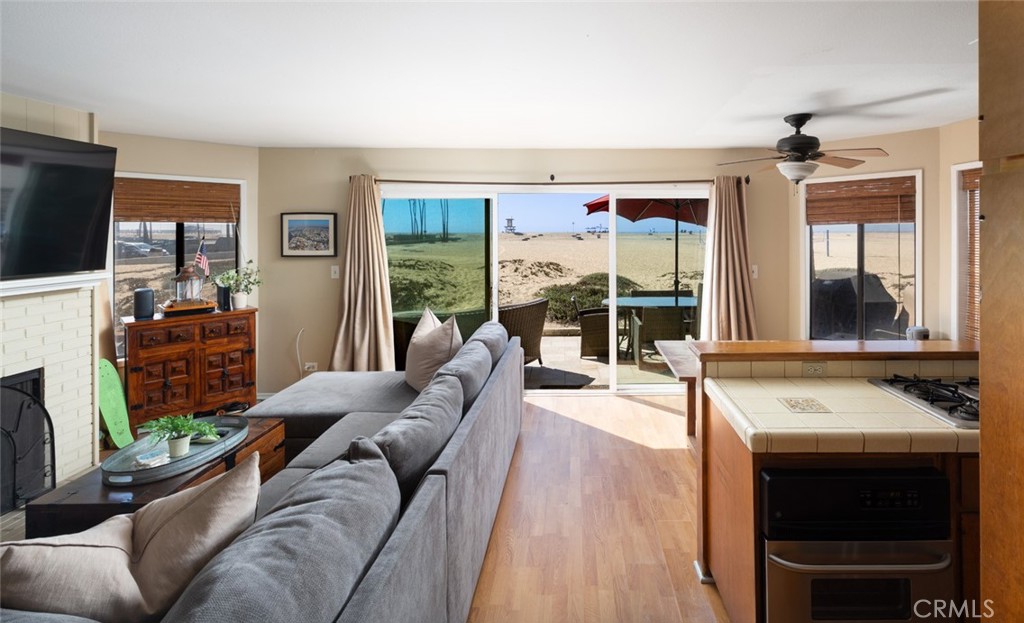 412 E Oceanfront Property Photo 10