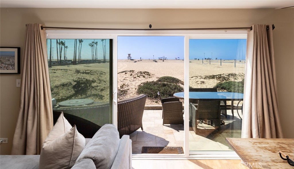 412 E Oceanfront Property Photo 11