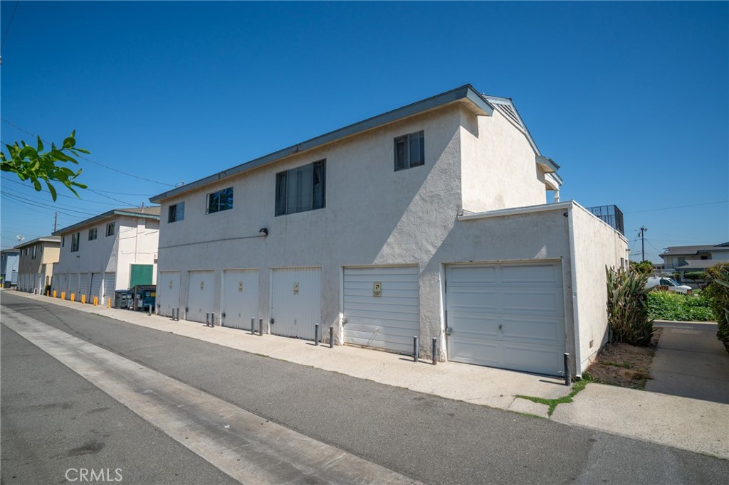 12561 Camus Lane Property Photo 15