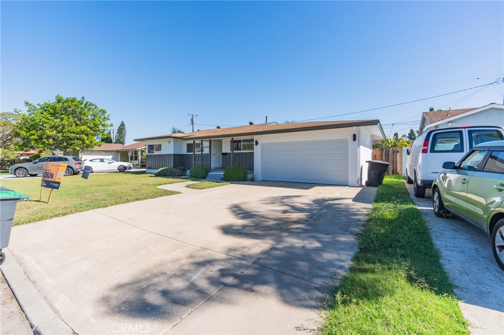 13352 Kelly Street Property Photo 19
