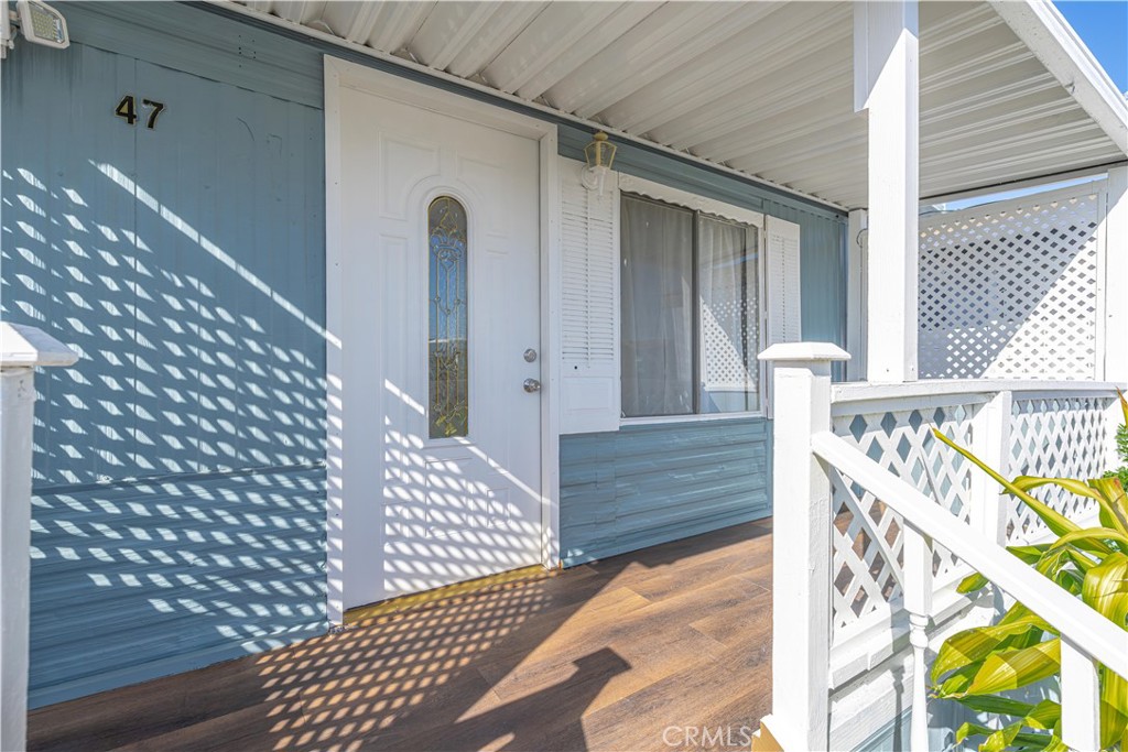 14272 Hoover 47 Property Photo 2